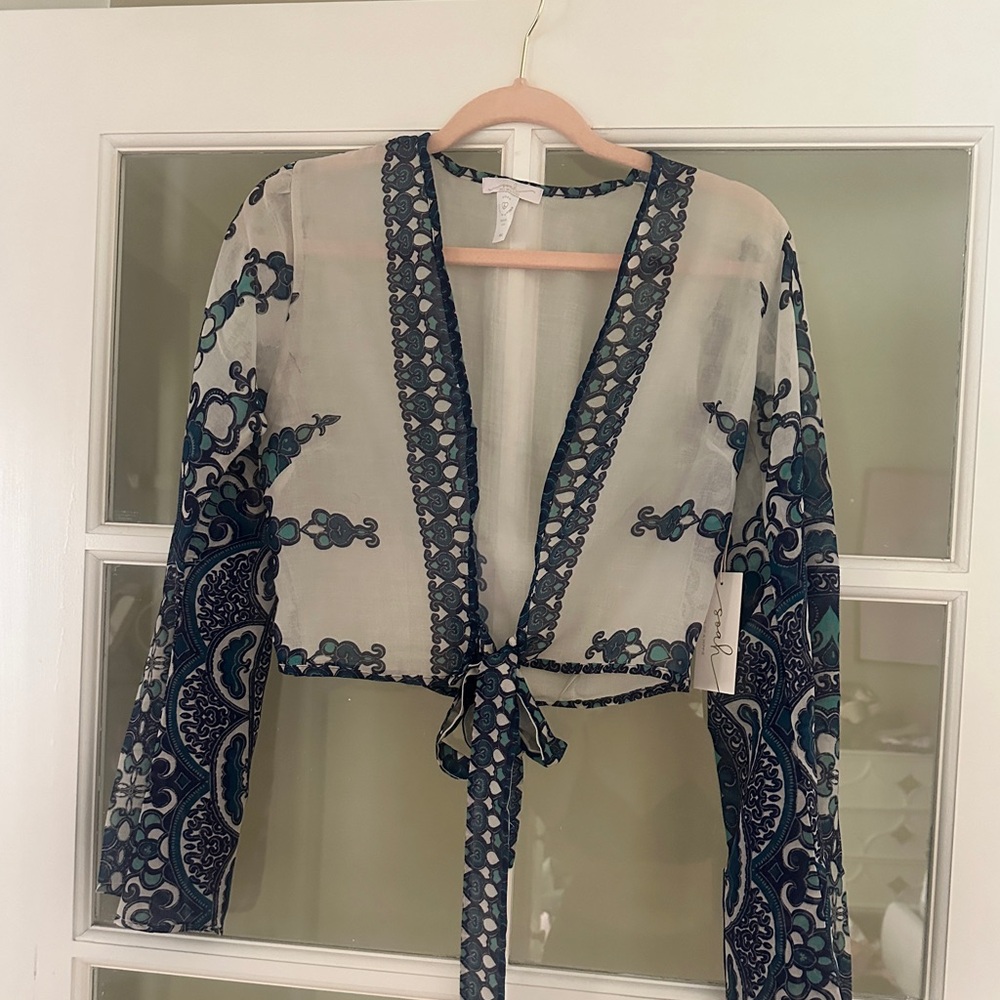Soul of a Hippie Elegant Sheer Tie-Front Kimono
